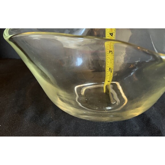 VTG Triangular Clear Serving Bowl with Hint of Yellow Iridescent Tint 5”X9.25” - Picture 14 of 14